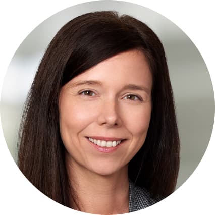 Headshot of Jennifer Moss